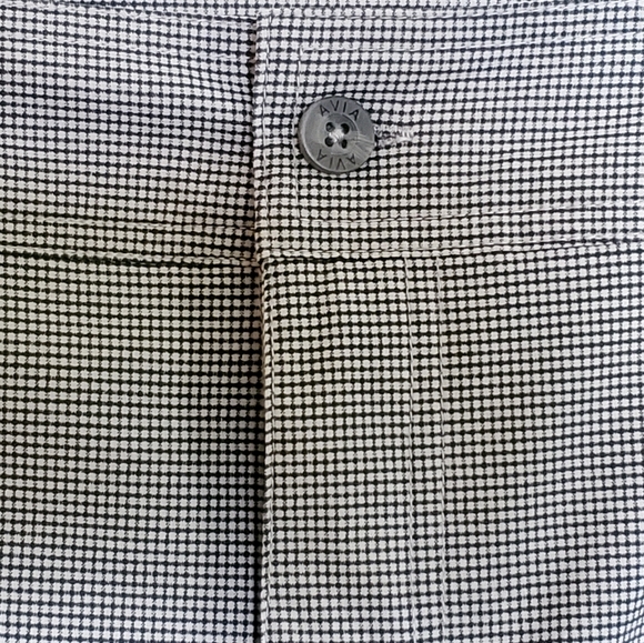 Avia Skort Large Black and White Plaid Pattern - Picture 2 of 9